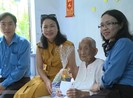 Thăm, tặng 56 phần quà cho người có công với cách mạng