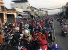 Các cửa ngõ Sài Gòn kẹt cứng sau nghỉ lễ