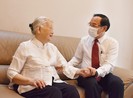 Bí thư Nguyễn Văn Nên thăm cán bộ y tế nhân ngày 27-2