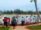 Bình Thuận: 2 cháu nhỏ chết đuối thương tâm dưới hồ nước