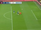 VAR đứng hình giúp Chelsea và Mendy, CĐV chỉ trích dữ dội