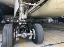 Tăng cường bảo dưỡng máy bay nằm sân lâu ngày do dịch