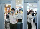Nhân viên hàng không viết cam kết không tiếp tay buôn lậu