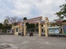 Vụ cô giáo quỳ gối: Hiệu trưởng xin nhận khuyết điểm