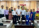 Thứ trưởng Bộ GD&ĐT thăm báo Pháp Luật TP.HCM