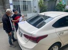 Người dân vẫn lo ngại chưa dám 'xuống tiền' thuê ô tô dịp Tết