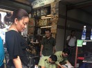 Chợ Bến Thành: Mua vào vài chục ngàn, bán ra 1,5 triệu