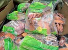 Phát hiện cả tấn lưỡi vịt, trứng non Trung Quốc trước siêu thị