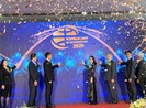 Lần đầu tiên một hội chợ có gian hàng trực tiếp và trực tuyến