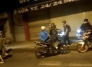 Bắt nhóm giả Cảnh sát hình sự xịt hơi cay, ép xe người dân