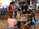 Quán nhậu bị phạt 8 triệu vì nhân viên không đeo khẩu trang
