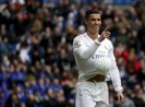 Cú “poker” của Ronaldo làm câm lặng những kẻ chỉ trích
