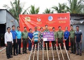 Báo Pháp Luật TP.HCM hỗ trợ xây nhà đồng đội ở Cần Thơ