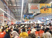 Chủ tịch Quảng Ngãi chỉ đạo xử lý vụ ‘biển người’ ở siêu thị