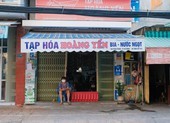 Tiệm tạp hóa ở Đà Nẵng mở cửa trở lại nhưng... không có hàng để bán