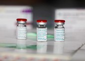 Thêm gần 600.000 liều vaccine COVID-19 về đến Việt Nam