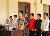 Chủ tiệm in thiệp cưới làm 180 triệu đồng tiền giả