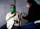 Hơn 12.400 người Israel nhiễm COVID-19 dù đã tiêm vaccine