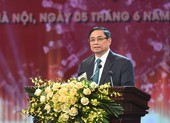 Thủ tướng Phạm Minh Chính khẳng định sớm tiêm vaccine miễn phí cho toàn dân