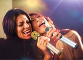 Cách xử lý khi hàng xóm hát karaoke quá ồn ào