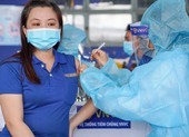 Thêm gần 660.000 liều vaccine COVID-19 về Việt Nam