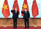Thủ tướng mong muốn Trung Quốc tiếp tục hỗ trợ vaccine cho VN