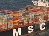 Tàu chở hàng gặp bão, 270 container mất tích trên biển
