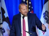 Tổng thống Trump thay thế quản lý chiến dịch tái tranh cử