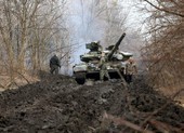Ukraine nói Nga tập trung 110.000 binh sĩ sát biên giới