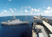 Sức mạnh 2 tàu hải quân Iran đi vào Đại Tây Dương