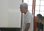 Khơi thông dòng chảy thủy lợi, xóm trưởng bị đâm tử vong