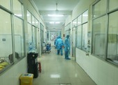 6 người bay cùng bệnh nhân thứ 17 âm tính với COVID-19