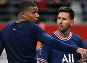 Mbappe vẫn đòi ra đi, Messi đá chính