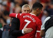 Solskjaer nêu kế hoạch dùng Ronaldo