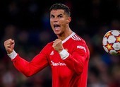 Ronaldo đáp trả những lời chỉ trích Man United