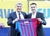 Xavi: 'Barca cần rũ bỏ hội chứng lệ thuộc Messi'