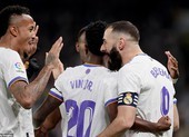 Thắng trận Derby Madrid, Real giữ vững ngôi đầu 