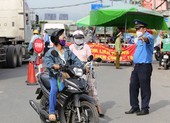 Video: Bị buộc quay đầu tại chốt kiểm dịch do không có giấy xét nghiệm âm tính