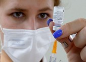 Israel tiêm mũi vaccine Pfizer thứ ba cho người miễn dịch kém