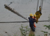 Hơn nửa triệu dân miền Trung bị mất điện vì bão