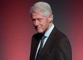 Cựu Tổng thống Mỹ Bill Clinton nhập viện vì bệnh nhiễm trùng