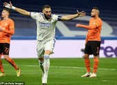 Real Madrid thắng nhờ cú đúp của Benzema, Inter Milan bùng nổ hiệp 2