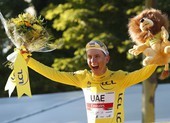 ‘Kẻ ăn thịt người’ đoạt cú ăn 3 tại Tour de France