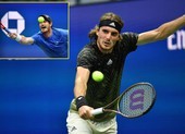 Clip sức trẻ Tsitsipas thắng chật vật lão tướng Murray