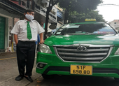 Tài xế taxi giúp sản phụ sinh con trên xe giữa mùa dịch