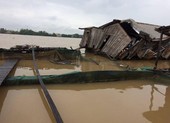 Tài công buồn ngủ làm sà lan đâm trúng bè cá