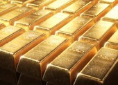 Giá vàng rớt mạnh, người mua vàng lỗ nặng 4 triệu đồng