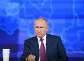 Phản ứng 'gắt' của ông Putin khi được hỏi về vấn đề Ukraine, biển Đen