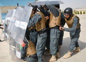 IS tấn công Afghanistan, 75 tù nhân lợi dụng bỏ trốn