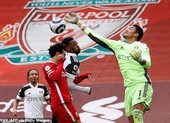 Liverpool lại thua sốc ở Anfield